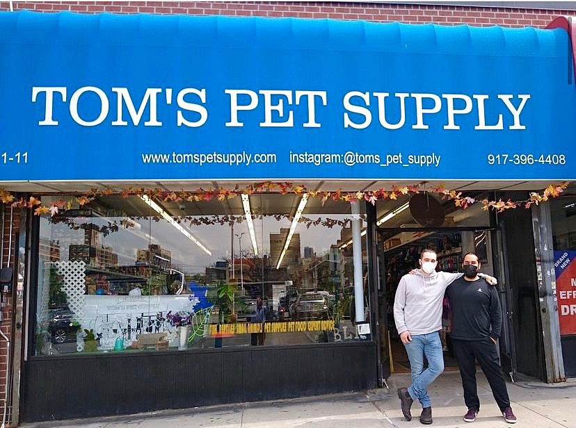 Tom’s Pet Supply